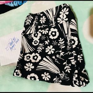 LULAROE - DISNEY LEGGINGS OS